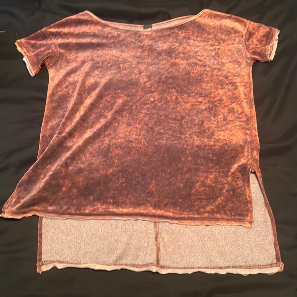 We The Free Tee. Burnt Orange. XS